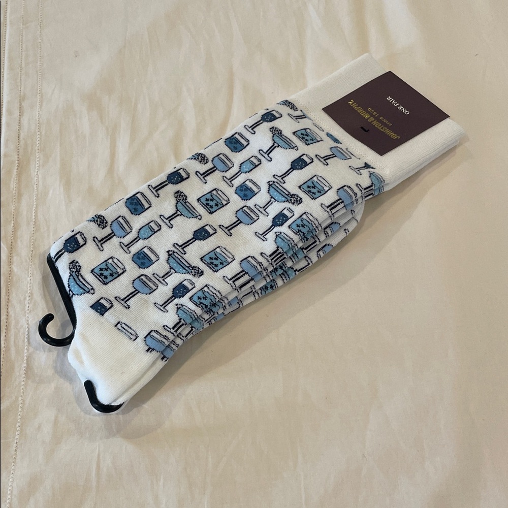 Stylish White and Blue Men's Socks
